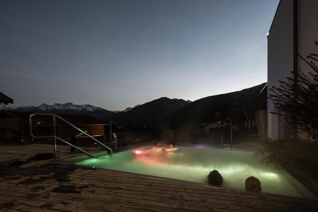 Hotel Weisses Kreuz ブルグシオ エクステリア 写真